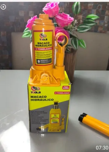 Macaco hidraulico novo
