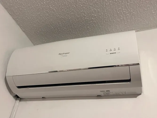 Ar condicionado Midea inverter