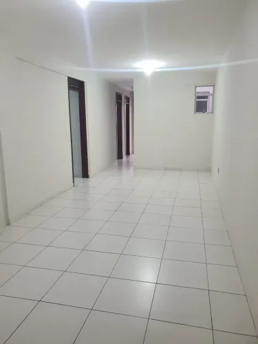 Apart com varanda e 3 QTOS na Bela Vista para LOCAÇÃO