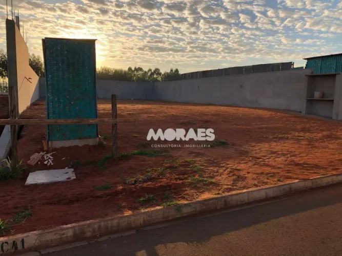 Terreno em Condomínio Fechado à venda, 312 m² por R$ 320.000 - Villa de Leon II - Piratini