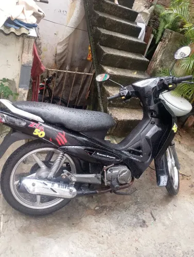 Vendo uma moto ? Dafra Zig 50cc