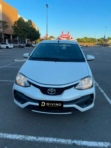 Toyota Etios X 1.3 Flex 16V 5P Mec. 2018