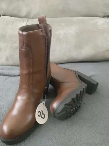 Bota coturno de salto Feminino Marrom