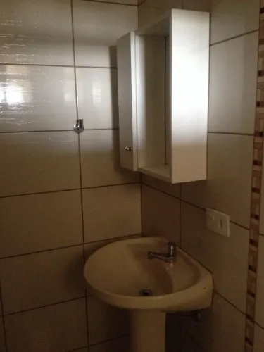 Alugo apartamento 