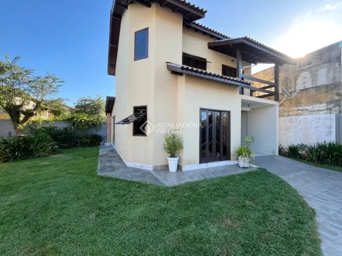 Imóvel para aluguel possui 154 metros quadrados com 2 quartos em Campeche - Florianópolis