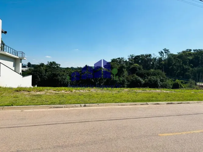 Terreno exclusivo em condomínio de luxo em Itupeva-SP: 859m² no Residencial Terras da Alvo