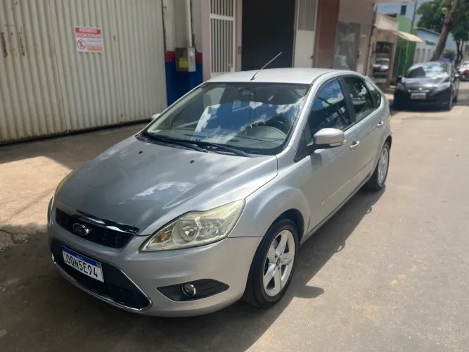 Ford Focus 1.6 S/se/se Plus Flex 8v/16v 5P 2013