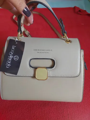 Bolsa nova