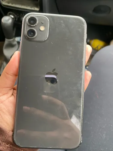 iPhone 11