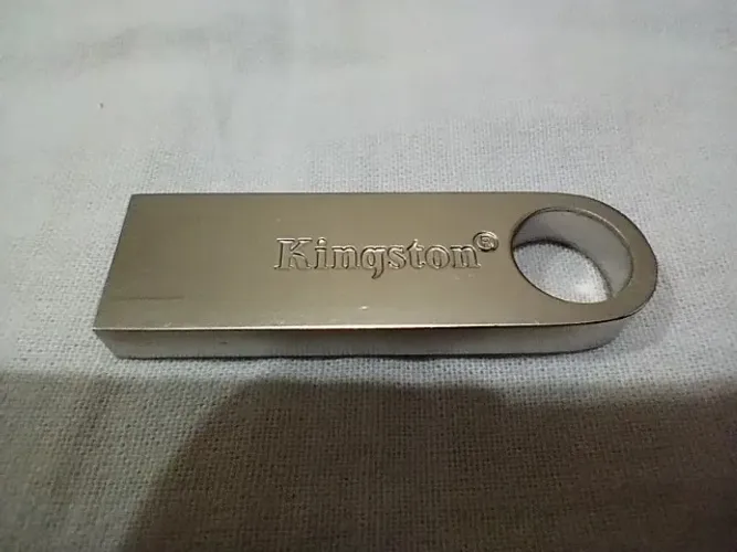 Pen Drive Kingston 128Gb/Alumínio