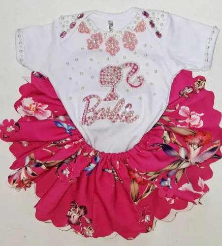 ? Conjuntinho para bebe menina támanho M NOVO DETALHES EM PÉROLAS MUITO LINDO