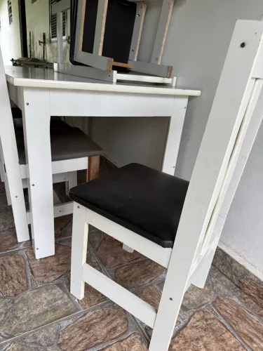 Mesa 6 cadeiras