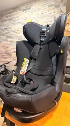 Cadeirinha infantil pra carro 360°