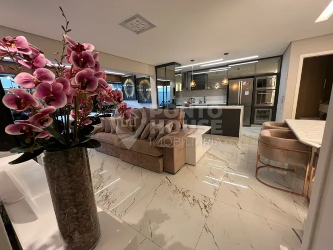 Apartamento Garden à venda no Ipiranga, 3 suítes, 2 vagas e depósito