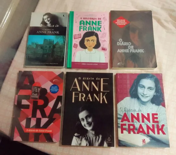 Diversos Livros Anne Frank.