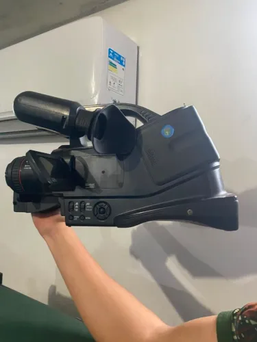 Filmadora Panasonic Full HD - Para Conserto, Retirada de Peças ou Sucata