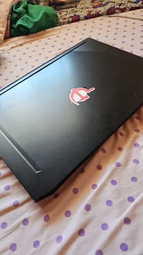 Acer nitro V para retirada de peças 