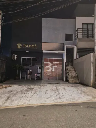Salão para alugar, 47 m² por R$ 2.200,00/mês - Jardim Residencial Nova Veneza - Indaiatuba