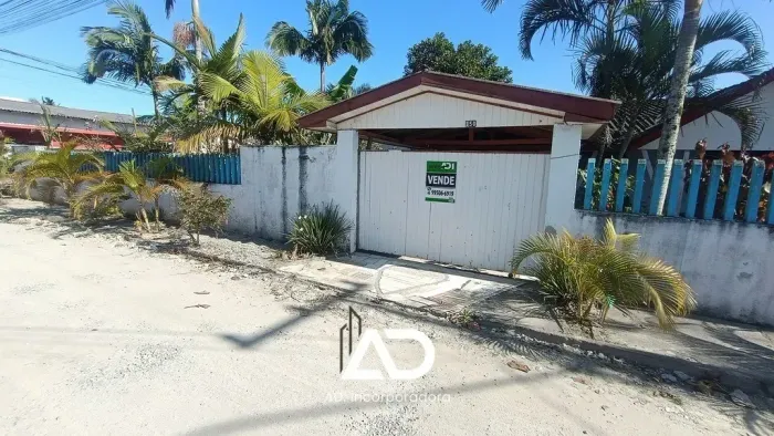 Terreno com 630 metros a Venda no Balneario Gaivotas em Matinhos