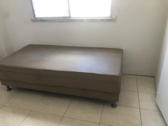 Cama solteiro