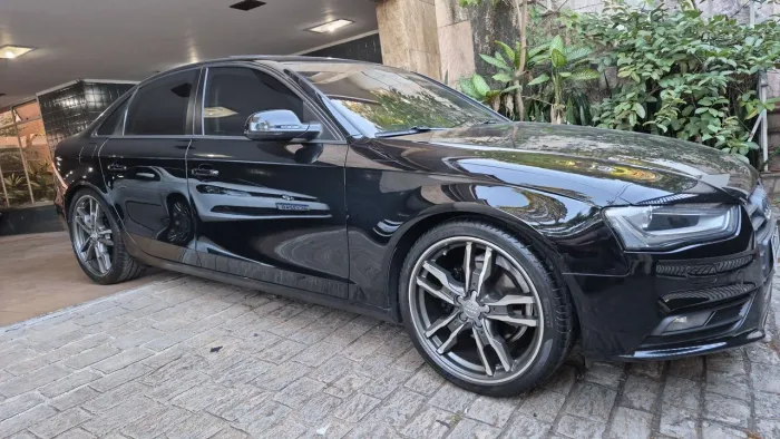 Audi A4 2.0 Avant 16V TFSI Quattro Stronic 2013