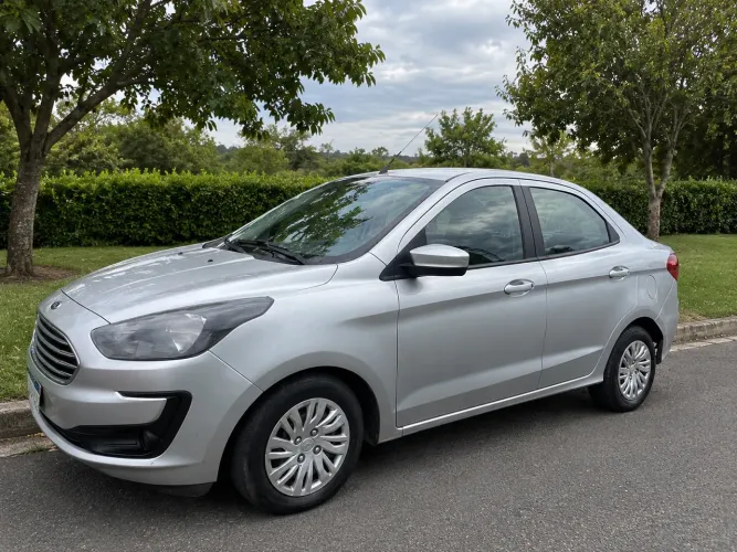 Ford KA 1.5 Sedan SE 12V Flex 4P Mec. 2020
