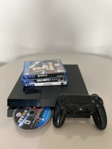 PS4