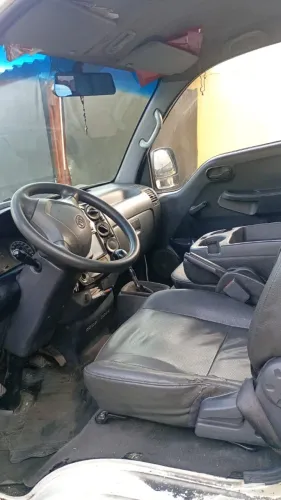 Kia Motors Bongo K-2500 2.5 4X2 TB Diesel 2009