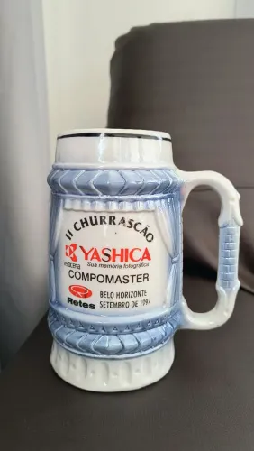 Copo antigo yashica