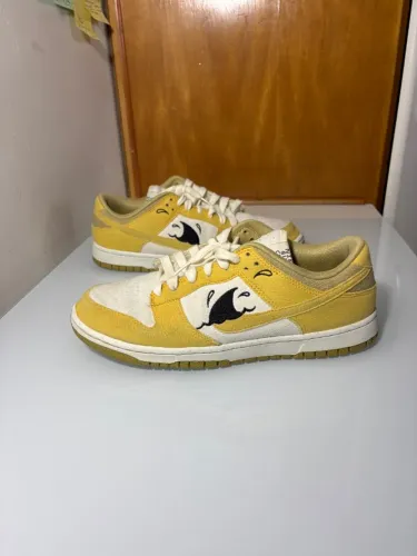 Nike dunk low sun CLUB 