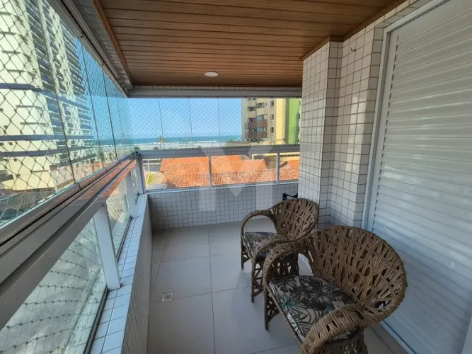 Apartamento mobiliado com 2 dormitórios, suíte, terraço gourmet e lazer completo em Guilhe
