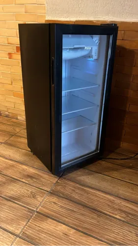 Frigobar 85 litros único dono