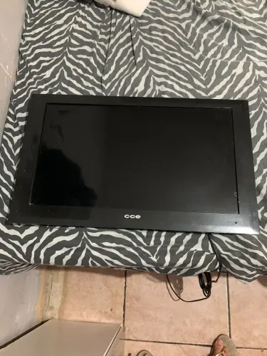 Vendo Televisão 24 polegadas 