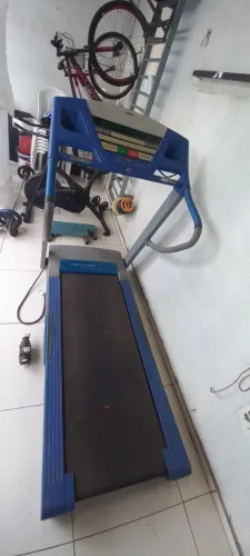 Esteira ergométrica profissional