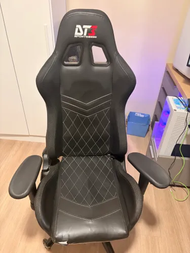 Cadeira gamer dt3 com led e pés em silicone