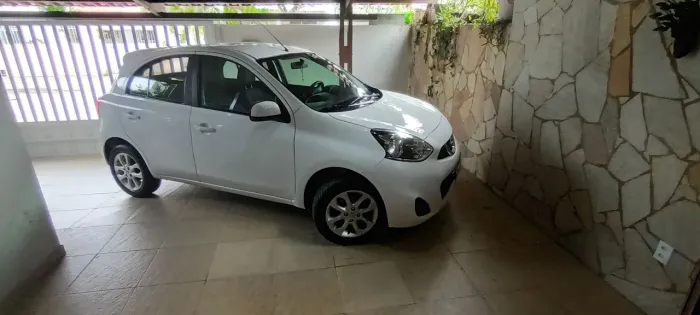 Nissan March SV 1.0 12V Flex 5P 2020