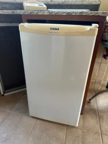 Frigobar Consul Compacto 120L