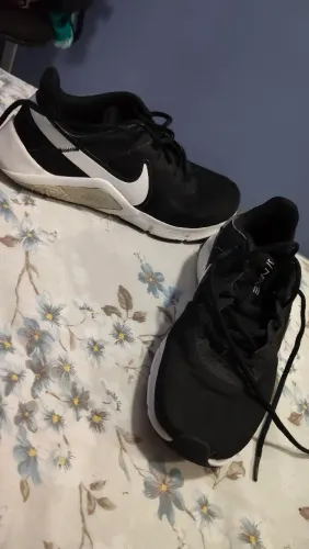SAPATO NIKE ORIGINAL USADO POUCAS VEZES