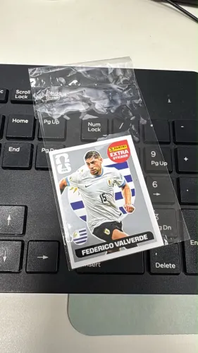 Figurinha prata Federico Valverde