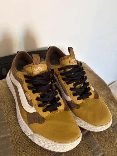 Vans Ultrarange 40