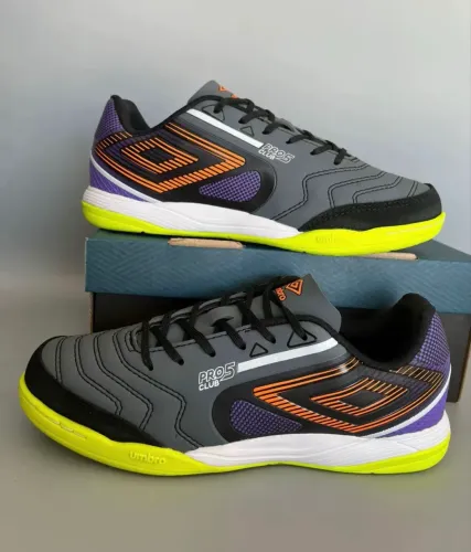 Tênis futsal