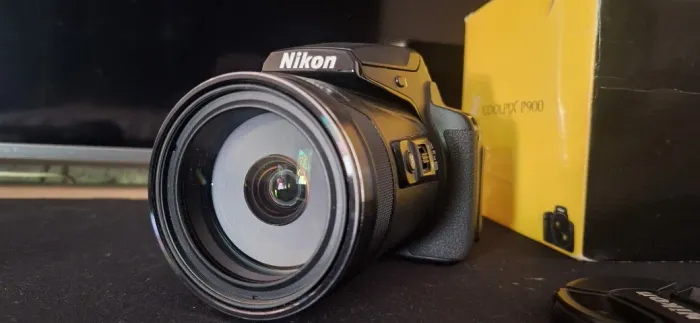 Nikon P900