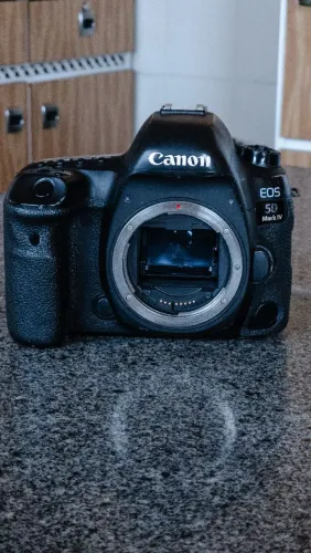 Canon 5D mark IV corpo 