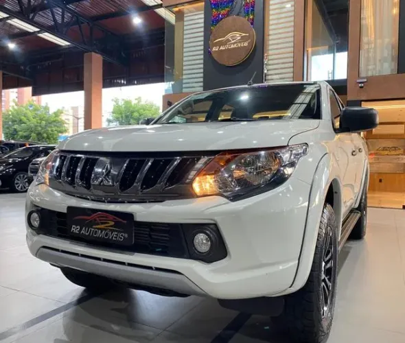 Mitsubishi L200 Triton Sport GLS 2.4 CD Diesel Aut. 2025