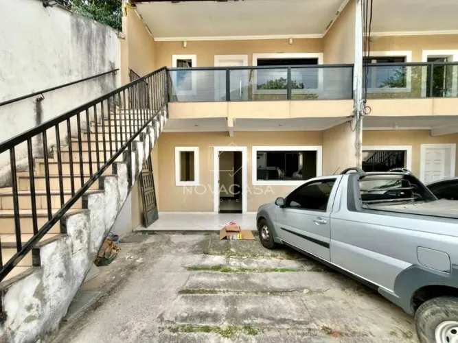 Casa com 3 dormitórios para alugar, 120 m² por R$ 2.271/mês - Letícia - Belo Horizonte/MG