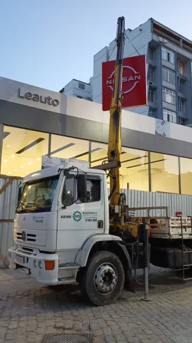 Caminhão Munck locação 