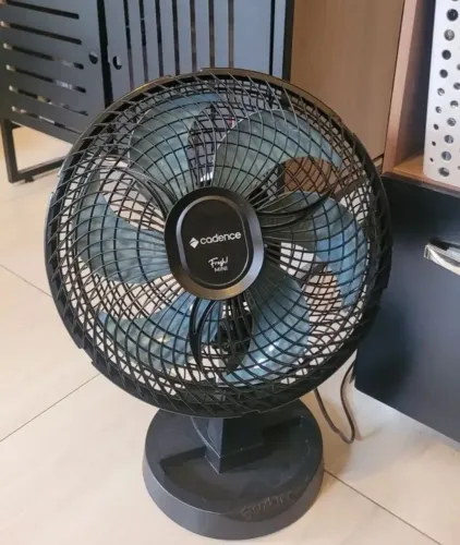 Ventilador de mesa Cadence