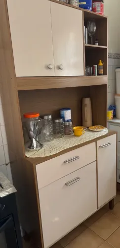 Armário de cozinha novinho