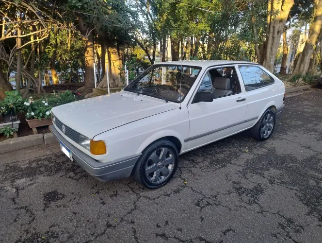Volkswagen Gol Geração I 1000 2P 1993