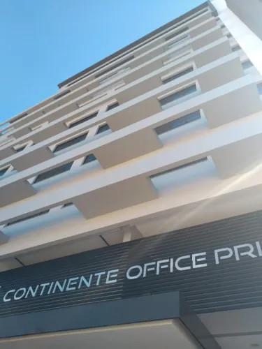 Sala Comercial em Capoeiras / Continente Office Prime - Sala 415